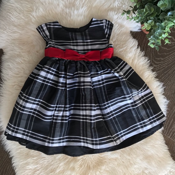 👶3/$13 Black & silver Holiday / Christmas dress - Picture 2 of 4